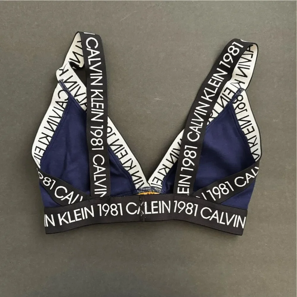 CK‎ 90s Calvin Klein Women's 1981 Bold Bralette Size Medium